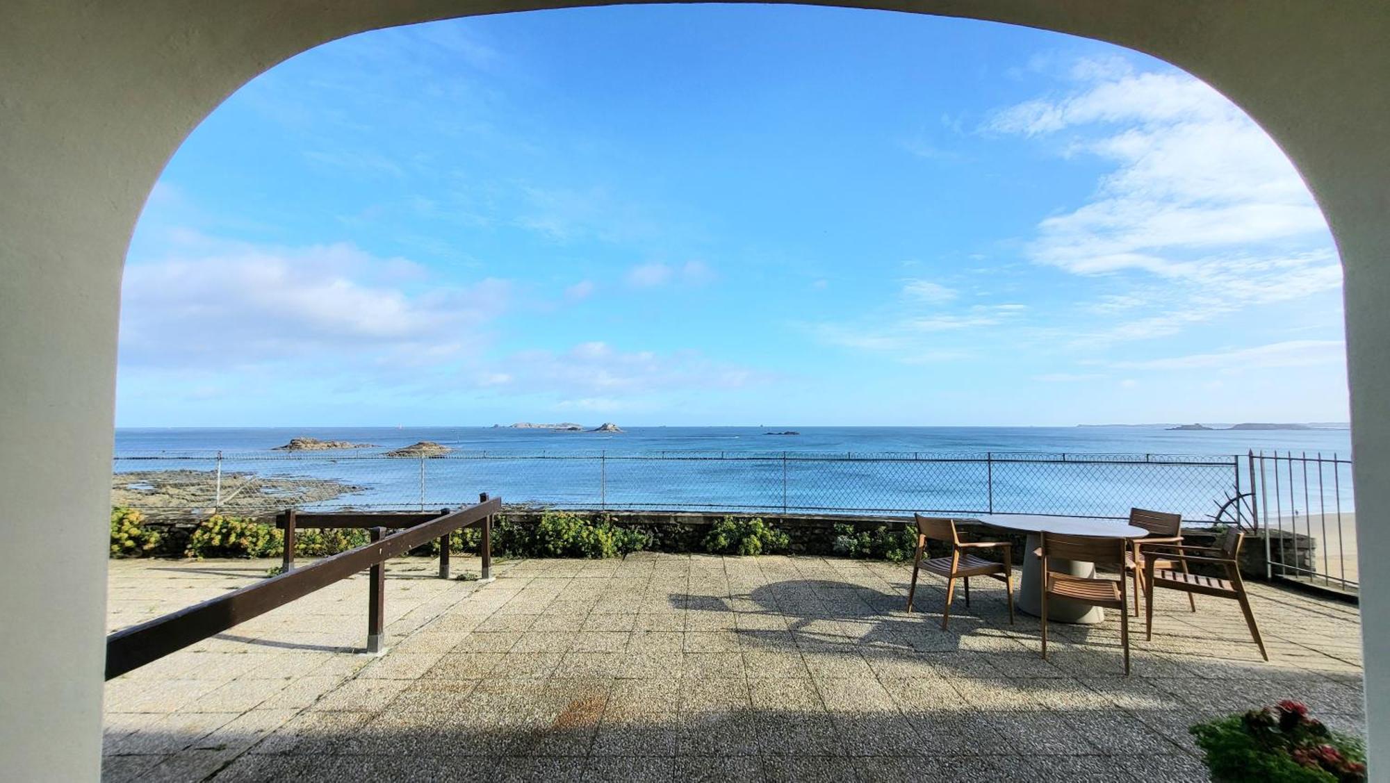 Vue Pleine Mer A La Perle Marine - La Terrasse Dinard Exterior foto
